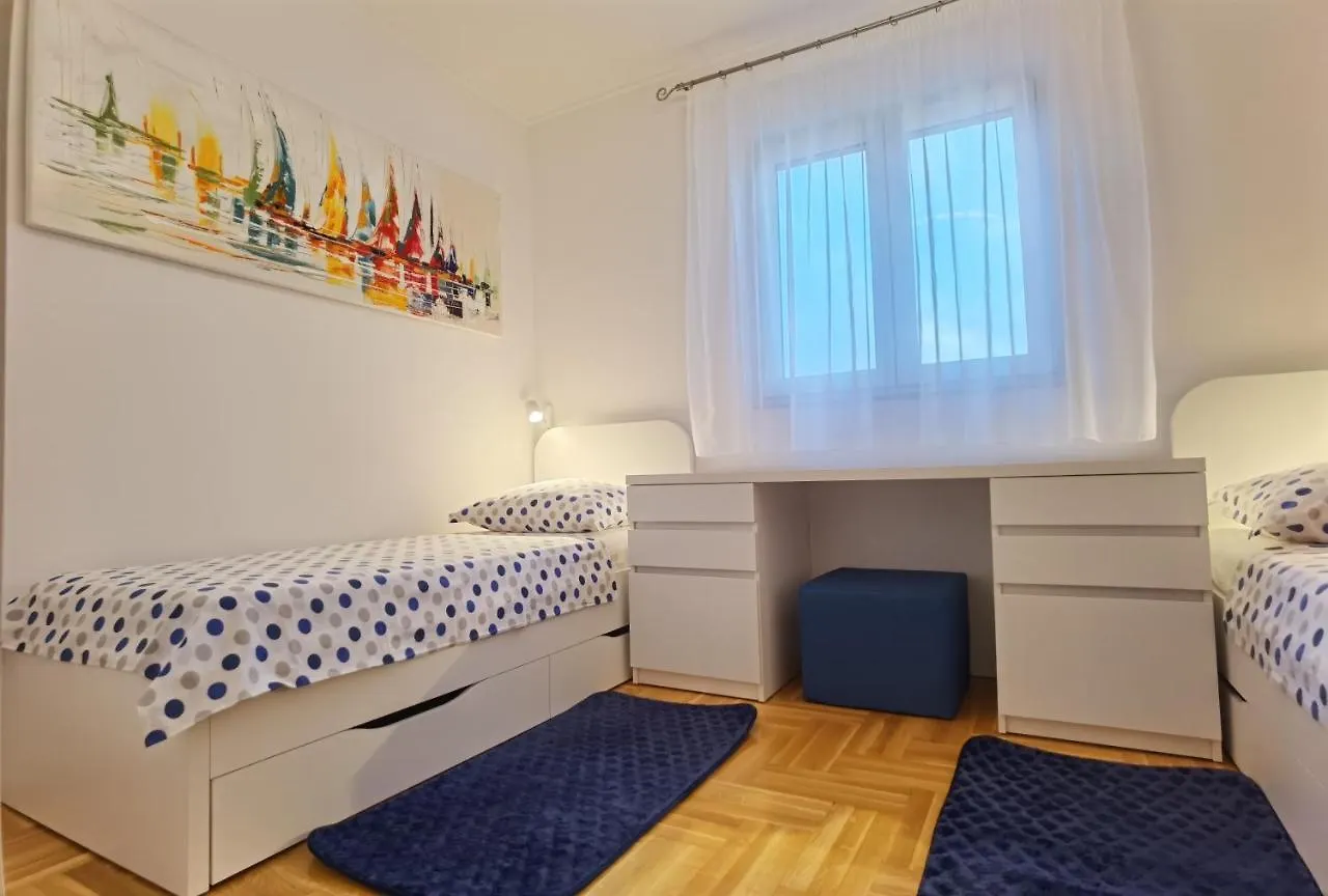 Luxury Apartment Leda Trogir