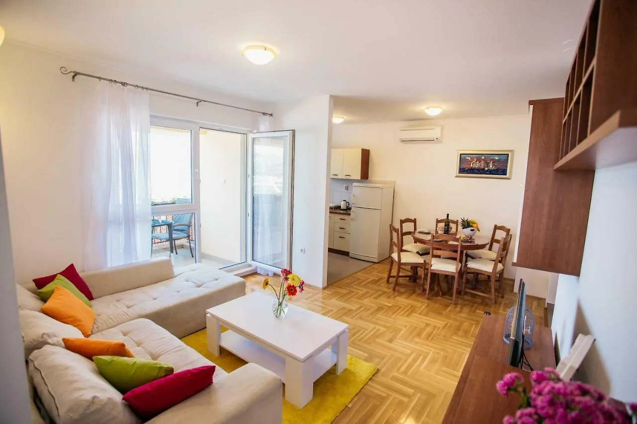 Luxury Apartment Leda Trogir