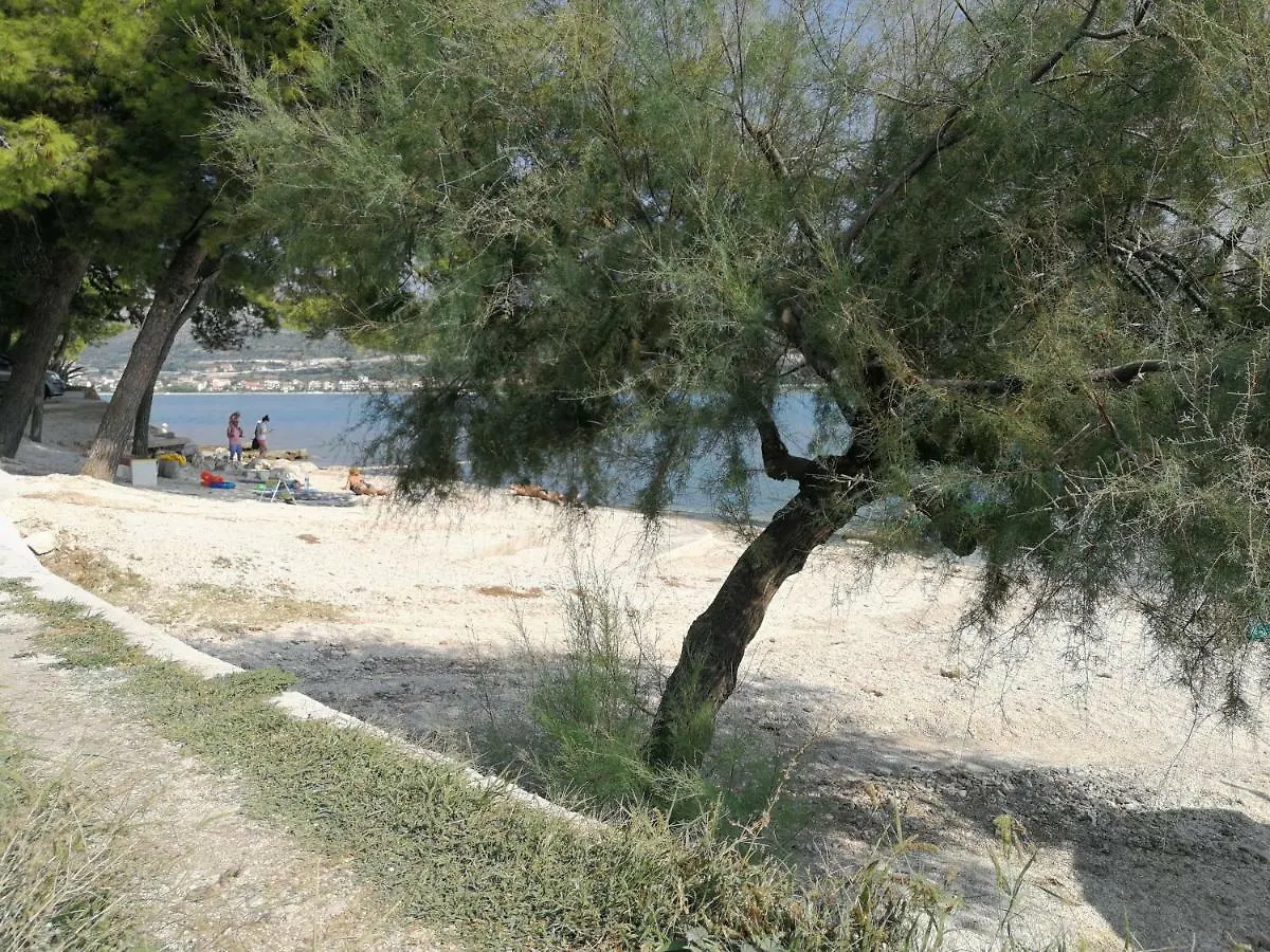 Luxury Apartment Leda Trogir 0*,